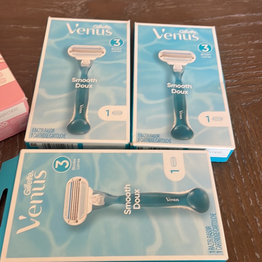 Womens razor bundle - Picture 4 of 4